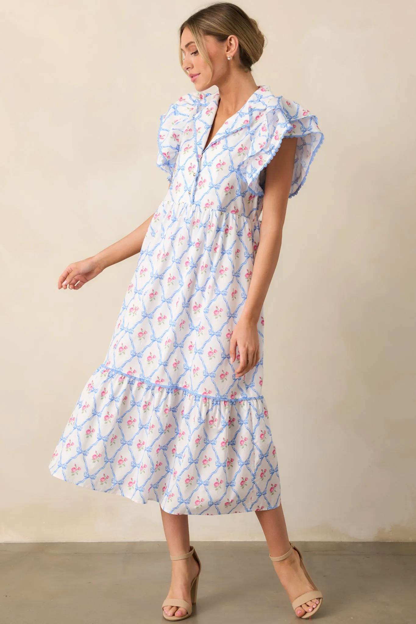 Brunch & Beyond Cotton Light Blue Floral Midi Dress