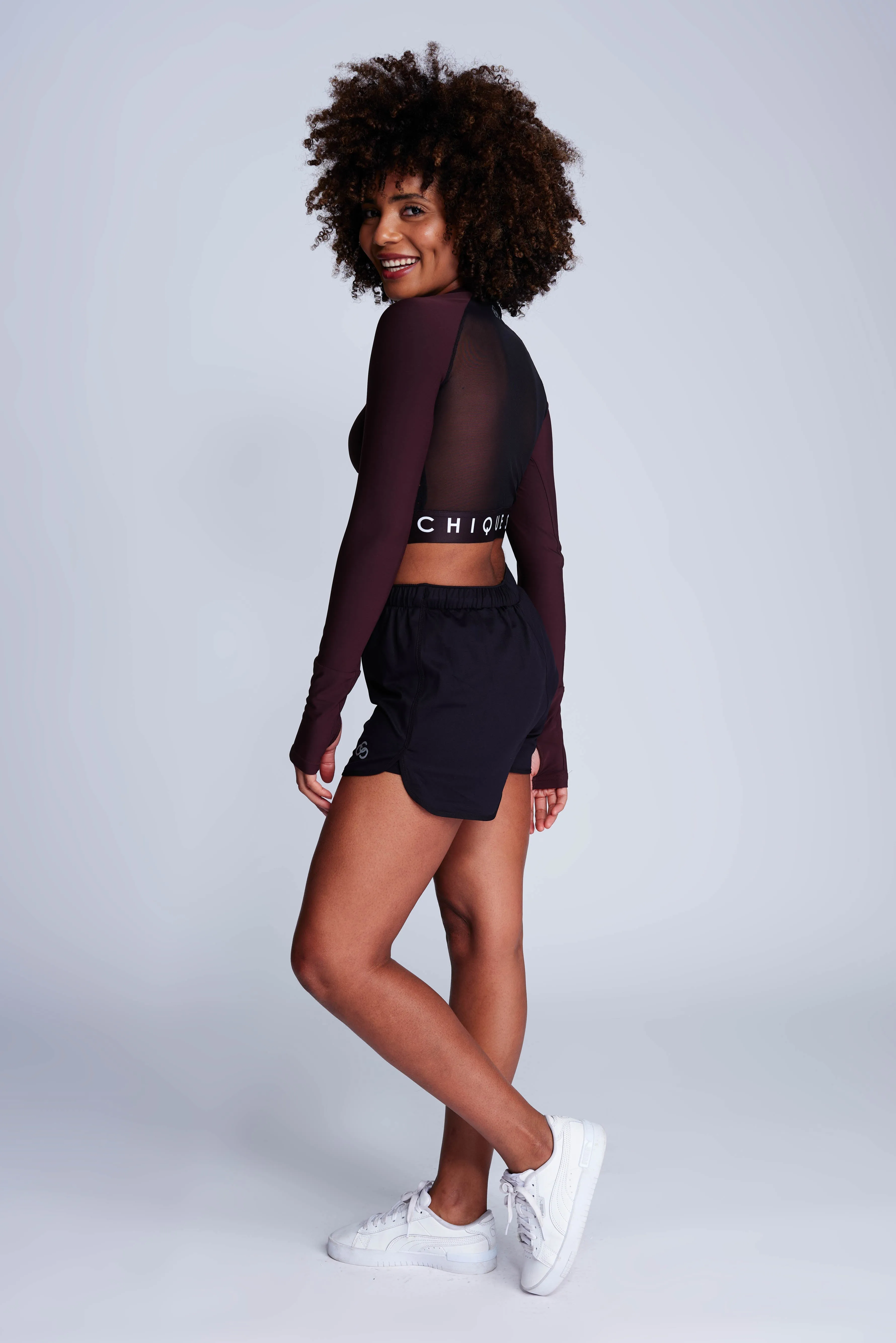 Ignite Long-Sleeve Crop Top in Truffle