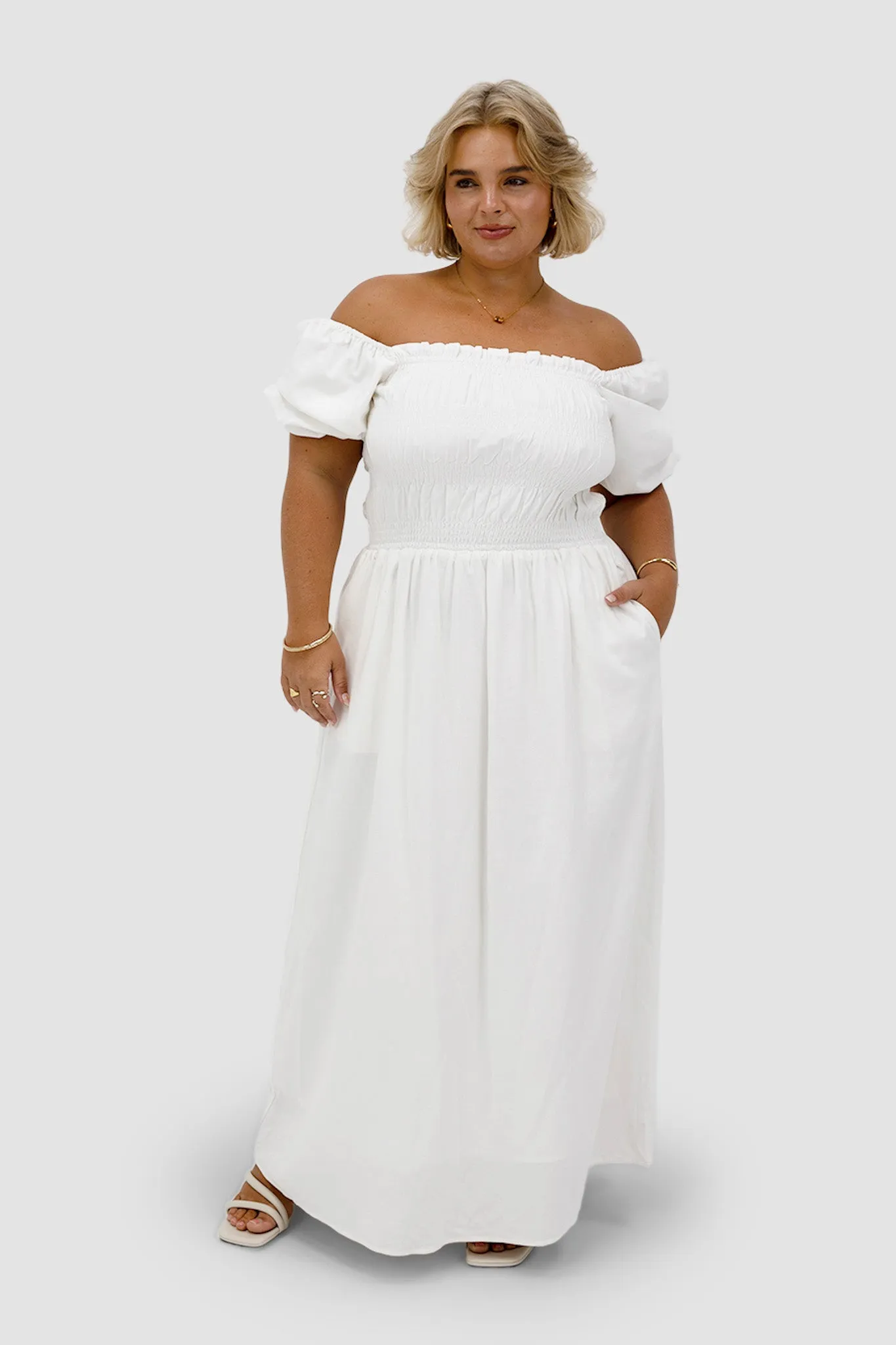 ISMAE MAXI DRESS WHITE