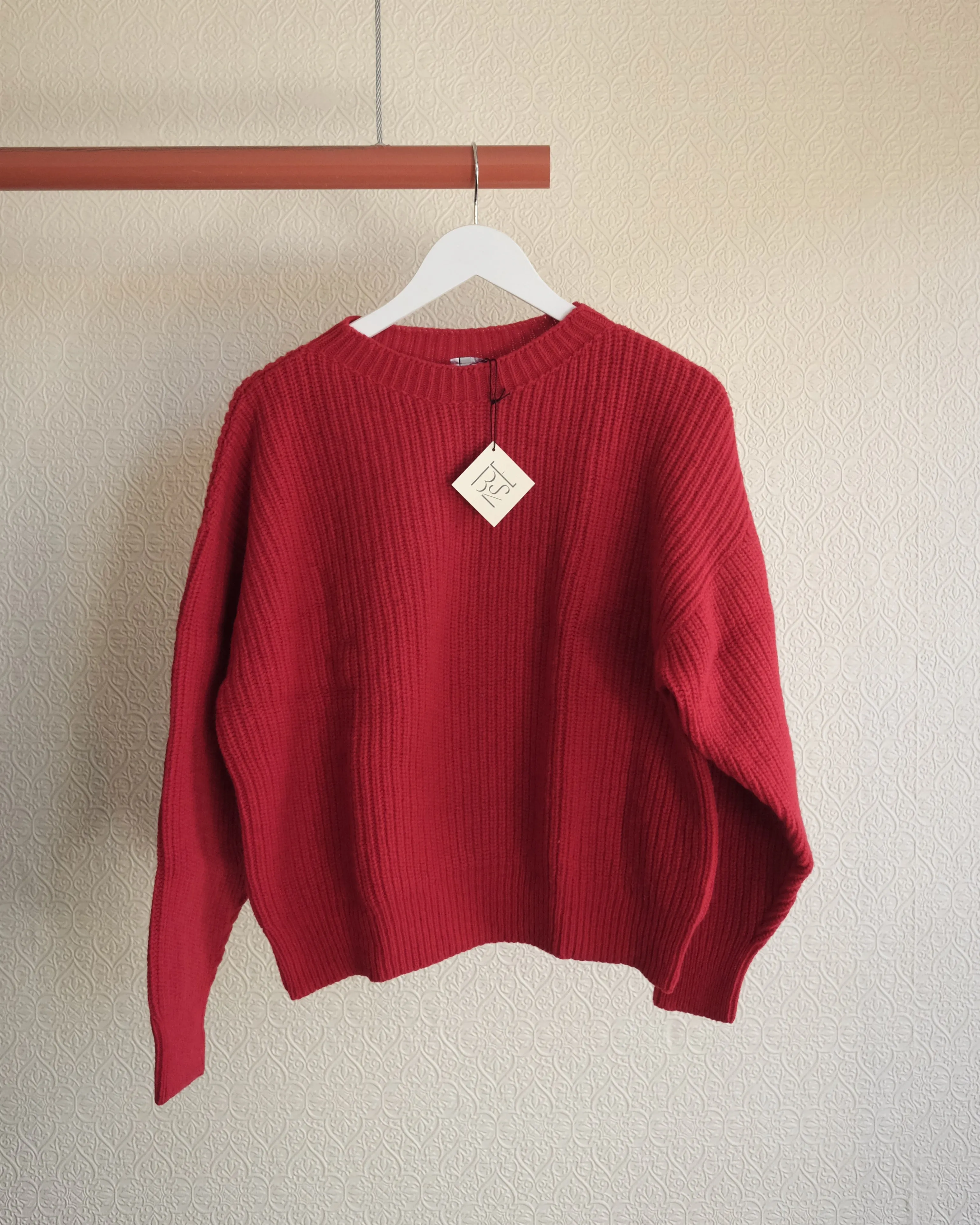 Mea Sweater, Red