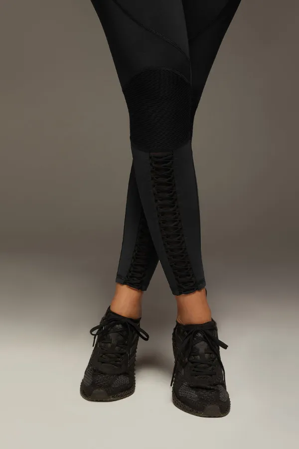 Moonwalk Lace Up 7/8 Legging